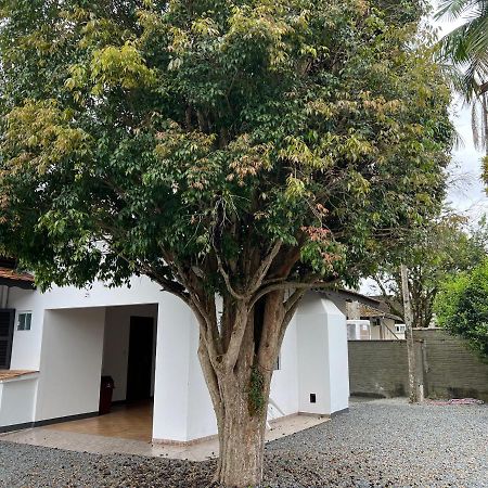Casa Melhor Localizada Em Pomerode Bagian luar foto